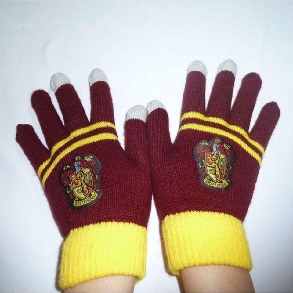 HARRY POTTER GLOVES HOUSES OF HOGWARTS