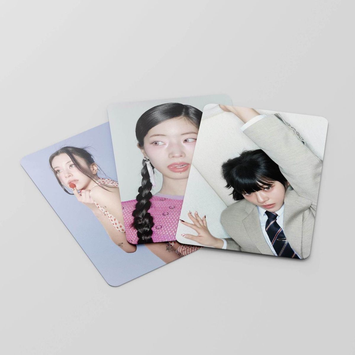PHOTOCARDS TWICE THIS IS FOR 55 PCS