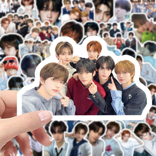 TWS STICKERS 70 PCS