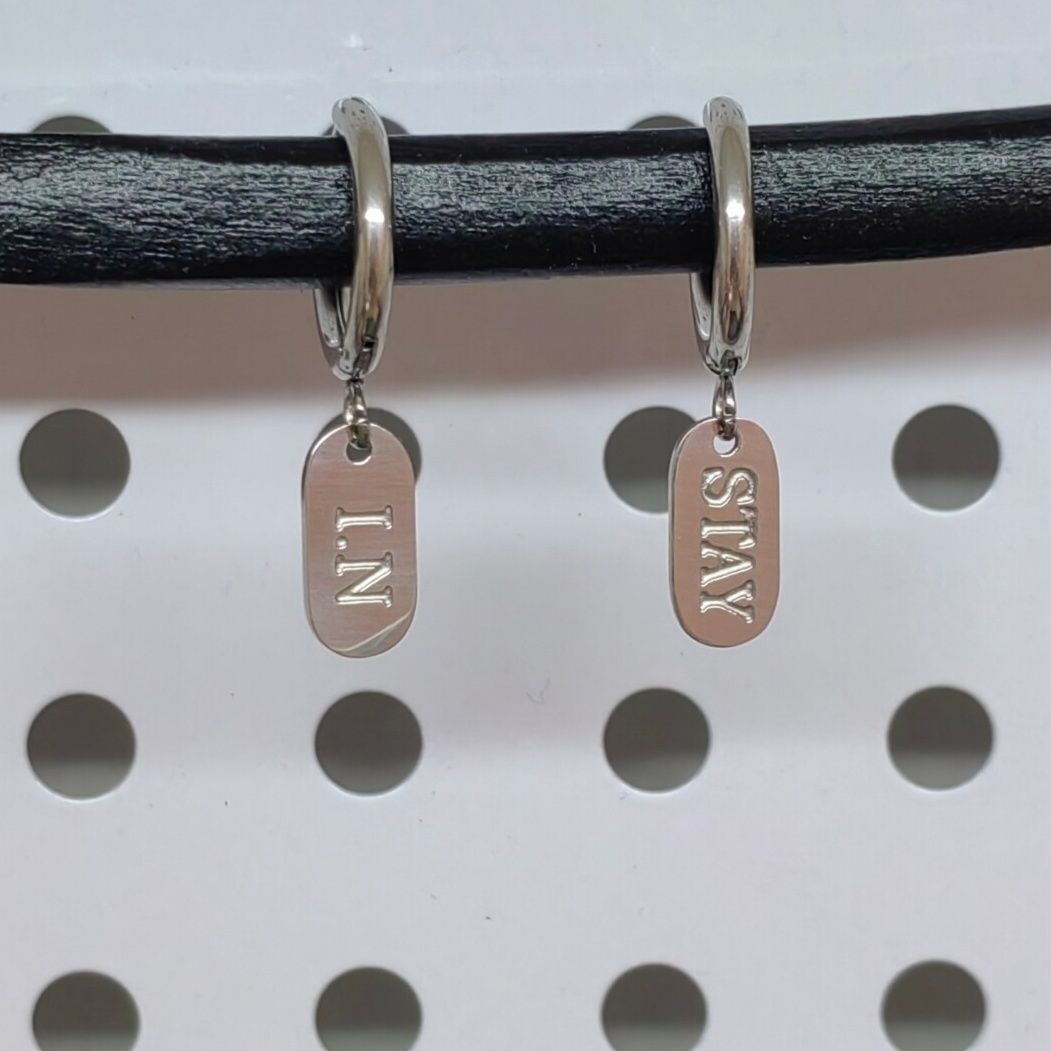 STRAY KIDS  I.N.&STAY EARRINGS