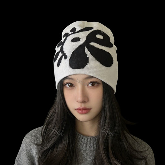 CORTIS BEANIE (Black and White)