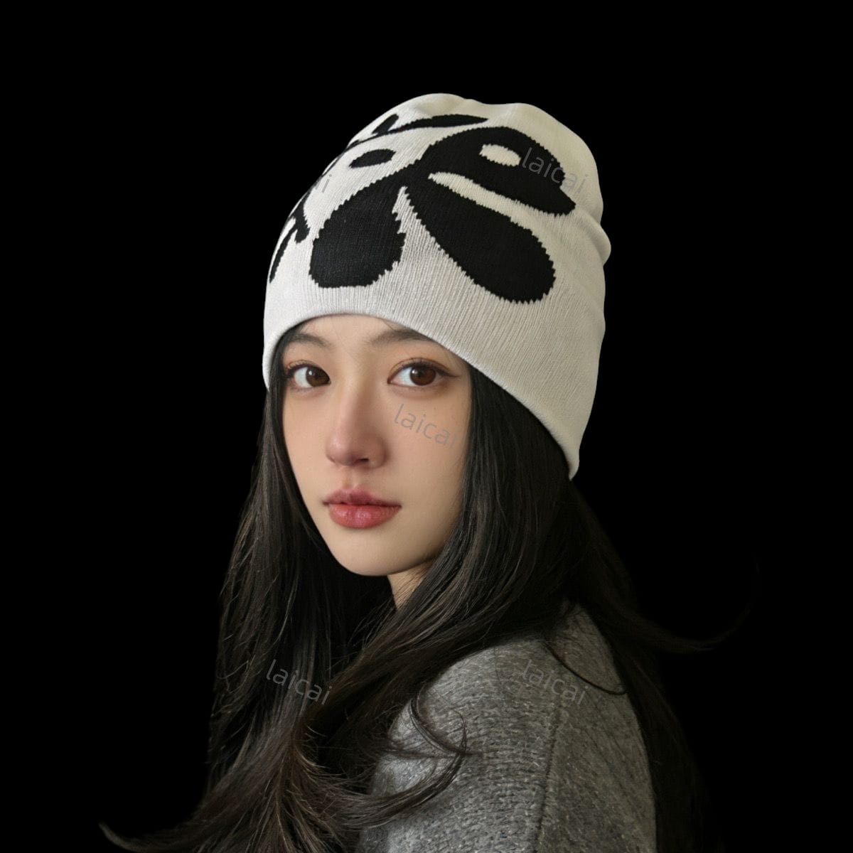 CORTIS BEANIE (Black and White)