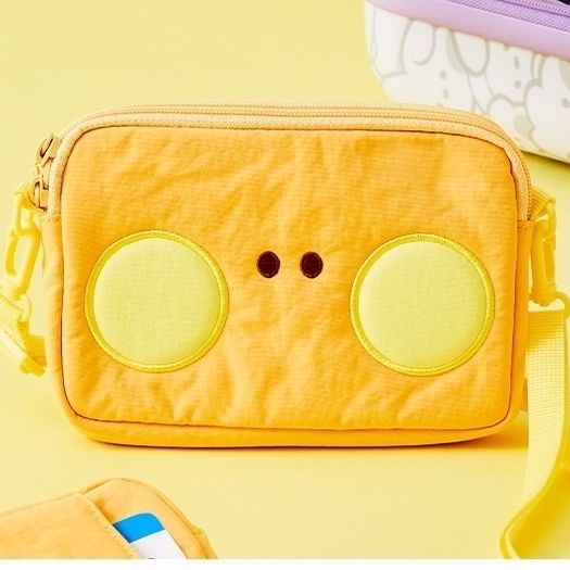 BT21 Shoulder bag